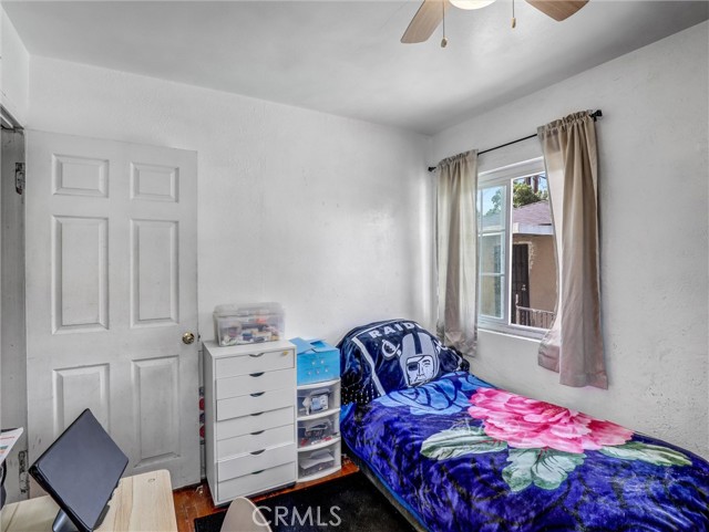 Detail Gallery Image 17 of 28 For 6156 Mckinley Ave, South Gate,  CA 90280 - 4 Beds | 2 Baths