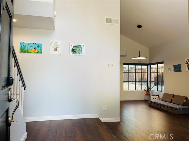 9288 Pipilo Street, San Diego CA: https://media.crmls.org/medias/720fb75b-ae59-440f-af1b-a34d5fb79c40.jpg
