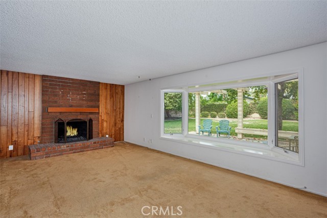 18601 Marion Way, Villa Park CA: https://media.crmls.org/medias/7210475c-b513-4778-90db-bf2e55484bad.jpg