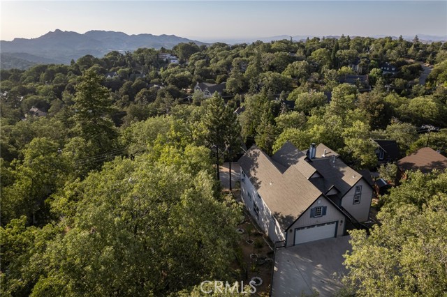 Detail Gallery Image 24 of 30 For 1477 Sequoia Dr, Lake Arrowhead,  CA 92352 - 4 Beds | 2/1 Baths