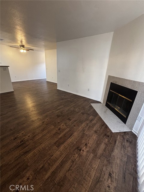 Detail Gallery Image 8 of 21 For 1265 Kendall Dr, San Bernardino,  CA 92407 - 2 Beds | 2 Baths
