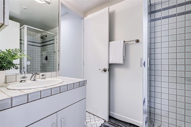 3302 Manhattan Avenue, Manhattan Beach, California 90266, 2 Bedrooms Bedrooms, ,2 BathroomsBathrooms,Residential,Sold,Manhattan,SB23167396