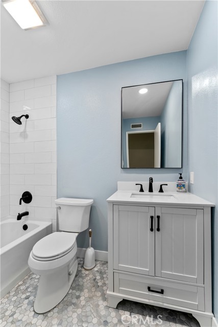 Detail Gallery Image 19 of 36 For 1132 S Dover Cir C65n,  Anaheim,  CA 92805 - 3 Beds | 2 Baths