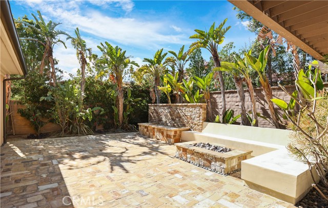 Detail Gallery Image 4 of 61 For 115 Candleglow, Irvine,  CA 92602 - 5 Beds | 5/1 Baths