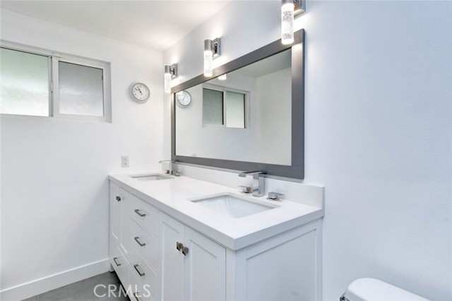 Detail Gallery Image 25 of 35 For 2107 Carleton Circle, Placentia,  CA 92870 - 3 Beds | 2 Baths