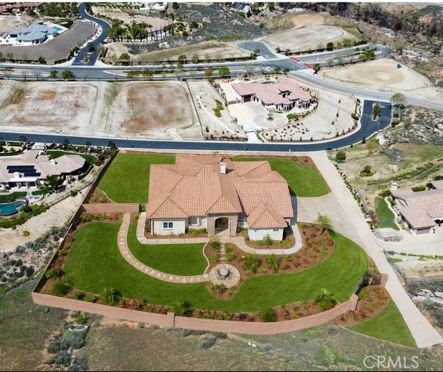 Detail Gallery Image 2 of 9 For 338 Eternal Way, Riverside,  CA 92506 - – Beds | – Baths