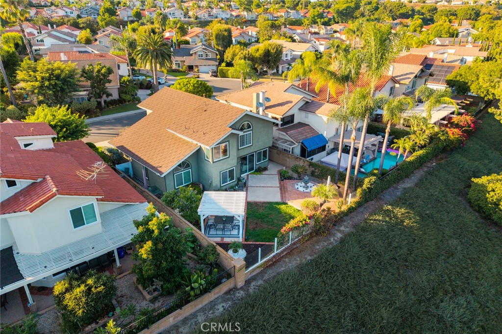 7216be50 Aa9f 4092 Bdb1 2cd5f226d806