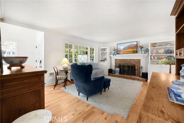 Detail Gallery Image 18 of 55 For 3301 Tilden Ave, Los Angeles,  CA 90034 - 4 Beds | 4 Baths