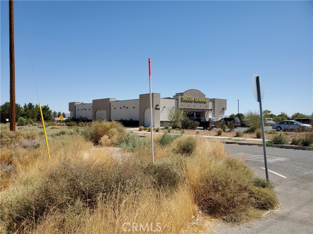 Detail Gallery Image 1 of 22 For 32500 California 18 Hwy, Lucerne Valley,  CA 92356 - – Beds | – Baths