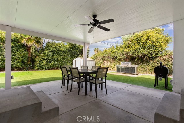 Detail Gallery Image 17 of 21 For 6565 Randi, Woodland Hills,  CA 91303 - 4 Beds | 3 Baths