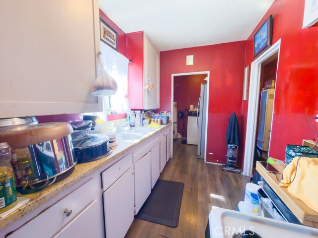 Detail Gallery Image 27 of 38 For 245 W 73rd, Los Angeles,  CA 90003 - 6 Beds | 4 Baths