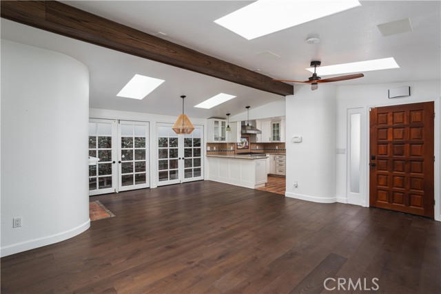 Detail Gallery Image 6 of 44 For 306 Avenida Monterey, San Clemente,  CA 92672 - 4 Beds | 2 Baths