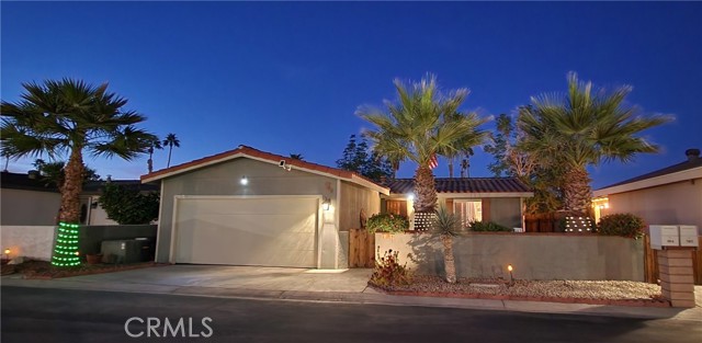 Detail Gallery Image 1 of 1 For 81641 Avenue 48 Spc 104,  Indio,  CA 92201 - 2 Beds | 2 Baths