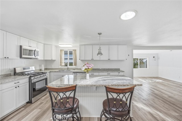 Detail Gallery Image 14 of 47 For 10165 10165 Frontier Trail, Cherry Valley,  CA 92223 - 2 Beds | 2 Baths