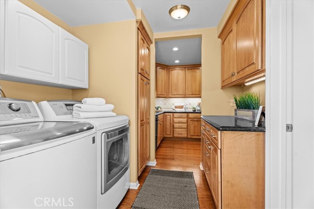 Detail Gallery Image 22 of 37 For 8212 Reading Ave, Los Angeles,  CA 90045 - 3 Beds | 1/1 Baths