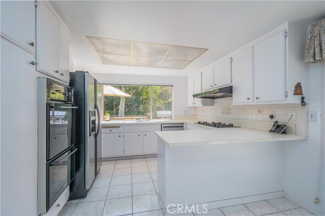 Detail Gallery Image 16 of 52 For 6050 Altmark Ave, Whittier,  CA 90601 - 4 Beds | 3 Baths