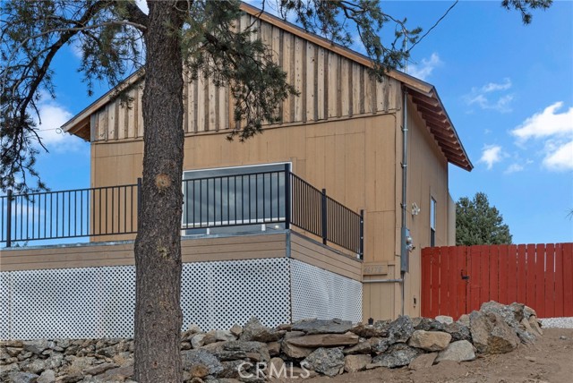 Detail Gallery Image 3 of 35 For 46178 Serpentine Dr, Big Bear City,  CA 92314 - 3 Beds | 2 Baths