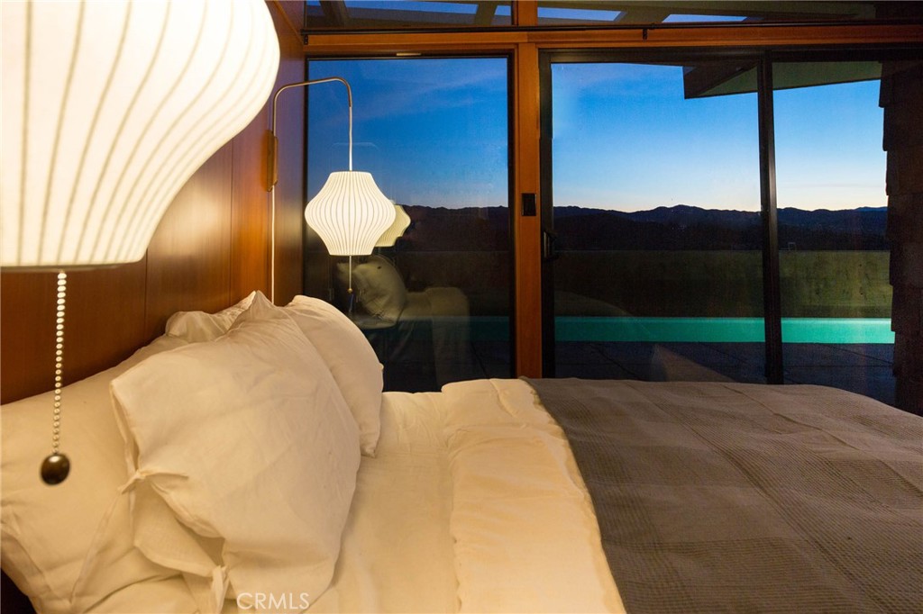 MLS #OC25276005 image #18