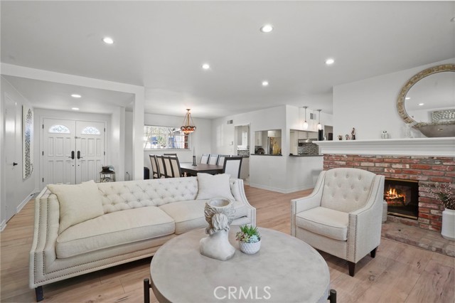 12446 Kenny Drive, Granada Hills CA: https://media.crmls.org/medias/721a0ffb-fe94-4584-bd1d-5664030291a3.jpg