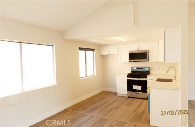 1064 S Garfield Avenue, Monterey Park CA: https://media.crmls.org/medias/721a25d7-7377-43a7-b3fe-8cf60d47cb1f.jpg