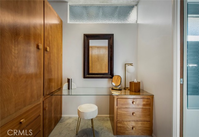 Detail Gallery Image 34 of 54 For 2820 E Chevy Chase Dr, Glendale,  CA 91206 - 2 Beds | 2 Baths