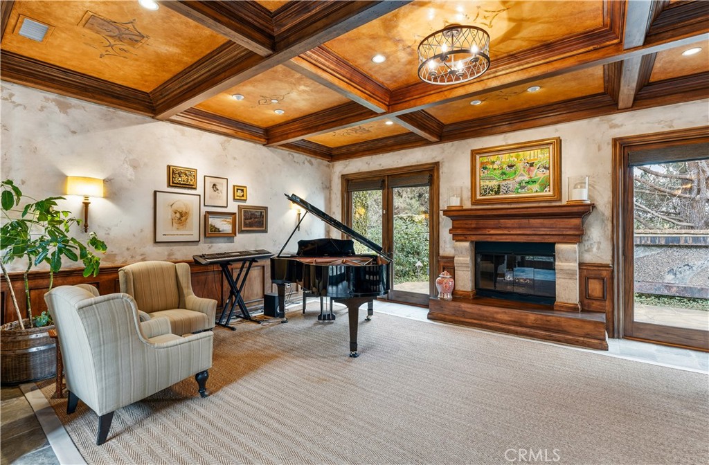 MLS #NP25278615 image #8