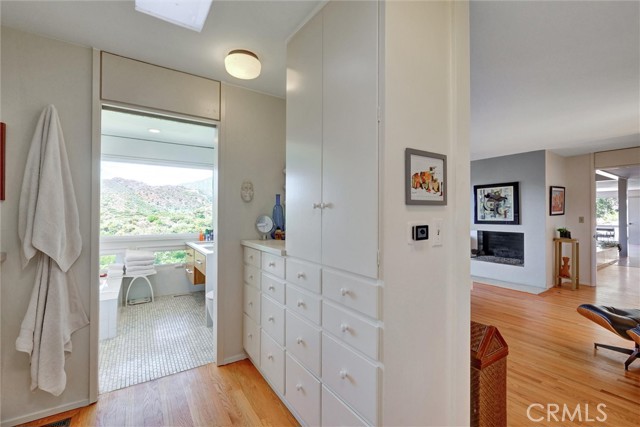 Detail Gallery Image 26 of 40 For 4161 via Padova, Claremont,  CA 91711 - 4 Beds | 3 Baths