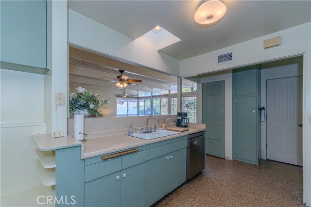 Detail Gallery Image 24 of 39 For 1026 N Mountain View Pl, Fullerton,  CA 92831 - 4 Beds | 2 Baths