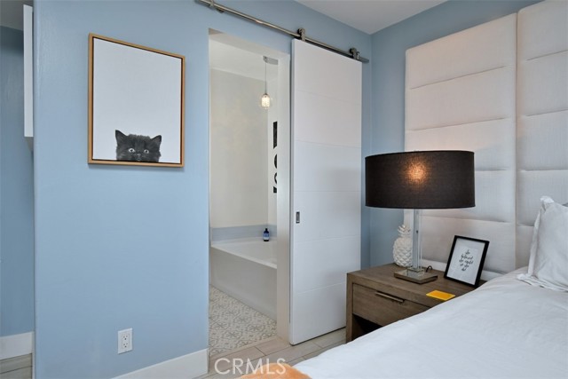 Detail Gallery Image 36 of 48 For 13543 Moorpark St #15,  Sherman Oaks,  CA 91423 - 1 Beds | 1/1 Baths