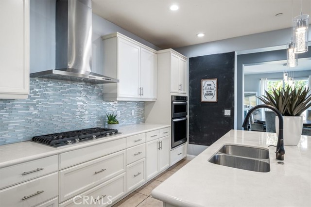 Detail Gallery Image 7 of 48 For 850 Romneya, Santa Maria,  CA 93455 - 5 Beds | 3 Baths