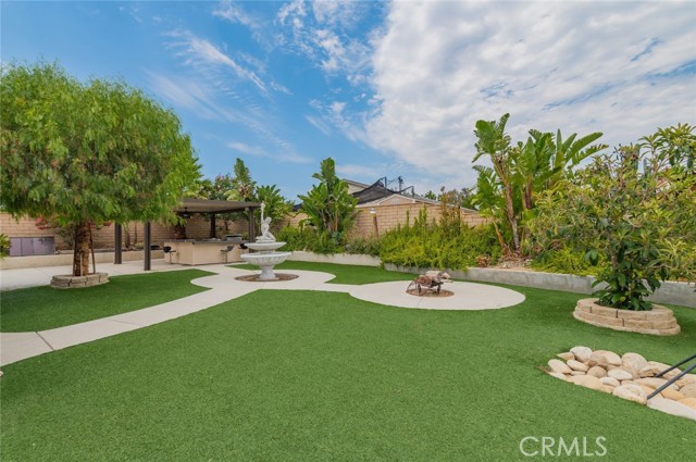 Detail Gallery Image 16 of 28 For 1424 Norfolk St, Corona,  CA 92878 - 4 Beds | 2 Baths