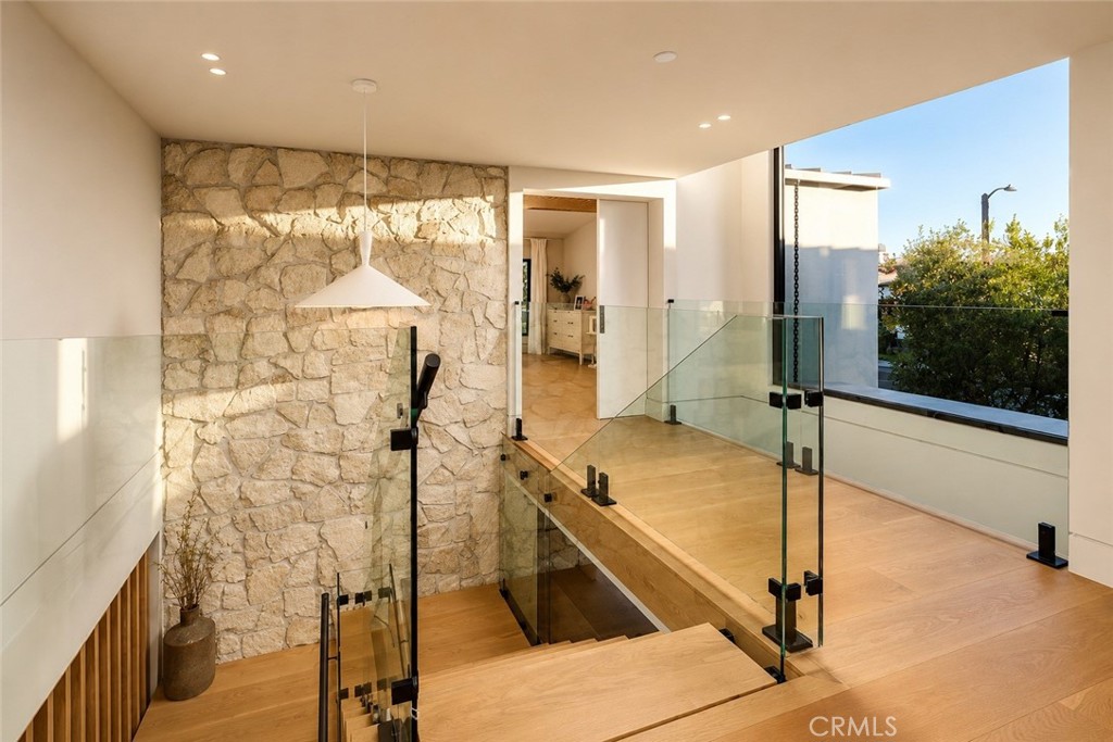 MLS #OC26148642 image #30