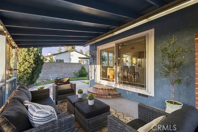 10623 Gothic Avenue photo 6
