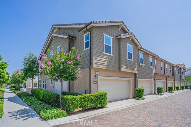 12060 Turnleaf Avenue, Whittier CA: https://media.crmls.org/medias/7220158a-ad15-4b3a-bf7b-80fa0f239d9e.jpg