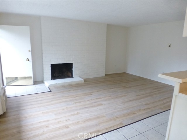 2115 S Broden Street, Anaheim CA: https://media.crmls.org/medias/7220249a-c7e4-4cf1-94f3-4147d85c3e43.jpg