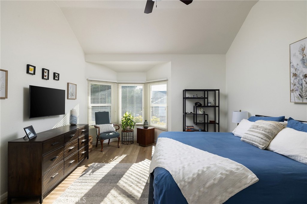 MLS #OC25255509 image #17