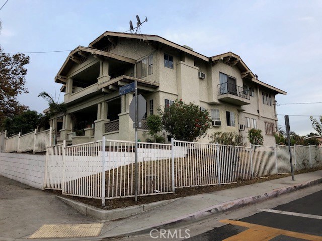 450 Rosemont Ave, Los Angeles, CA 90026