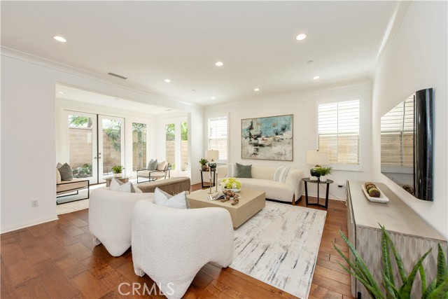 Detail Gallery Image 3 of 36 For 238 Shelbourne, Irvine,  CA 92620 - 4 Beds | 4 Baths