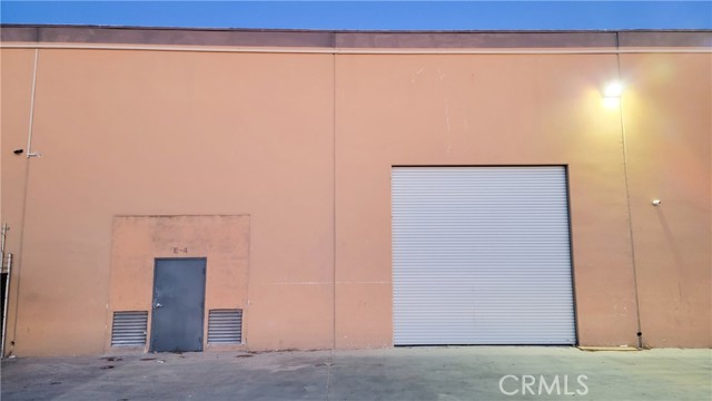 17229 Lemon Street, Hesperia, California 92345, ,Commercial Lease,For Rent,17229 Lemon Street,CRHD24210671