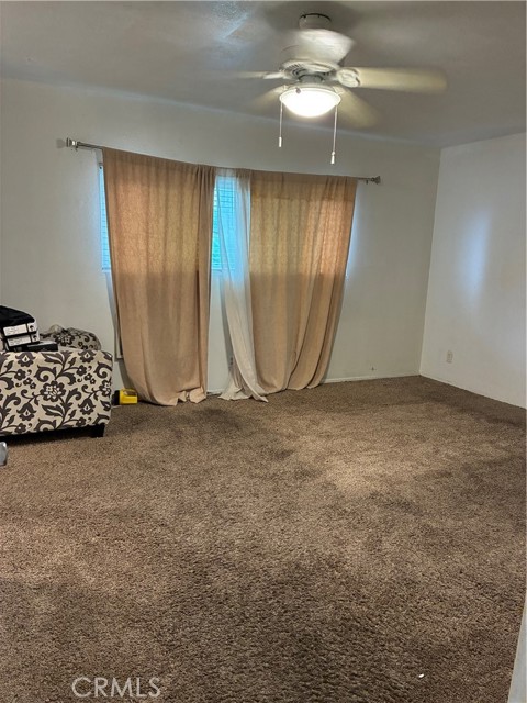 1144 N Glenwood Ave, Rialto CA: https://media.crmls.org/medias/72233962-0027-455a-9593-76e9fab3ba4b.jpg