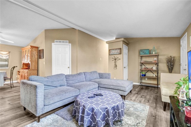 Detail Gallery Image 30 of 32 For 1051 Site Dr #51,  Brea,  CA 92821 - 3 Beds | 2 Baths