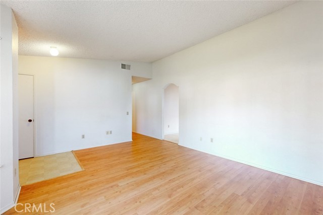 Detail Gallery Image 6 of 49 For 1000 Beechwood St, Yuba City,  CA 95991 - 2 Beds | 2 Baths