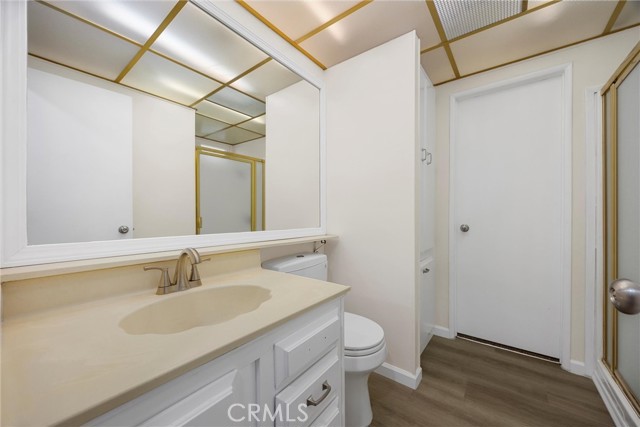 Detail Gallery Image 14 of 28 For 53 Cedarwood Ln, Bakersfield,  CA 93308 - 2 Beds | 1 Baths