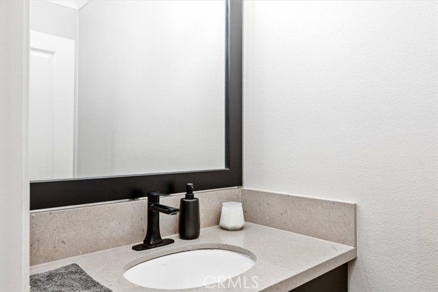 Detail Gallery Image 14 of 60 For 235 Triumph Ln, San Marcos,  CA 92078 - 4 Beds | 3/1 Baths