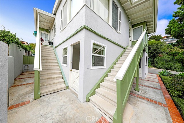 Detail Gallery Image 4 of 18 For 296 1/2 La Brea St, Laguna Beach,  CA 92651 - 1 Beds | 1 Baths