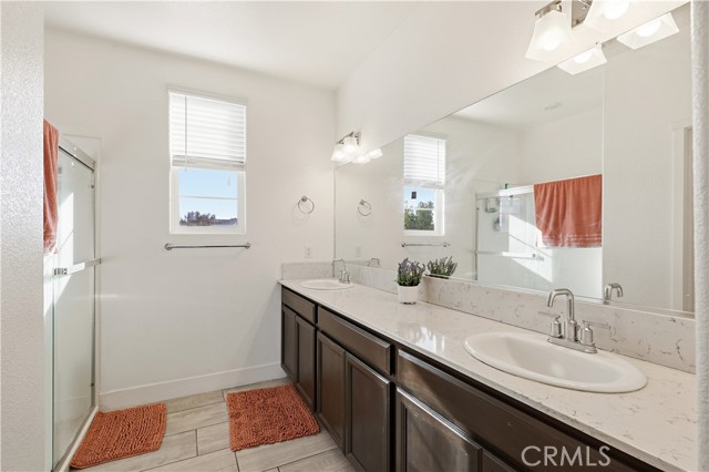 Detail Gallery Image 21 of 43 For 2367 Explorador, Merced,  CA 95340 - 4 Beds | 3 Baths