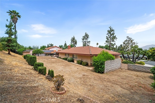 Image 36 of 47 For 1500 Country Club Drive