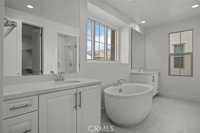 Detail Gallery Image 18 of 23 For 155 Somera, Irvine,  CA 92602 - 4 Beds | 3 Baths