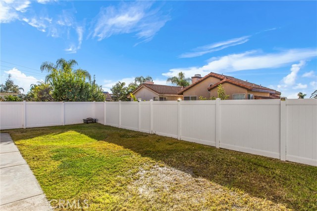 Detail Gallery Image 27 of 35 For 10464 Agate, Mentone,  CA 92359 - 3 Beds | 2/1 Baths