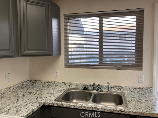 1131 Barstow Road, Barstow CA: https://media.crmls.org/medias/722b224a-a016-45b5-9267-4946e1ffac7a.jpg